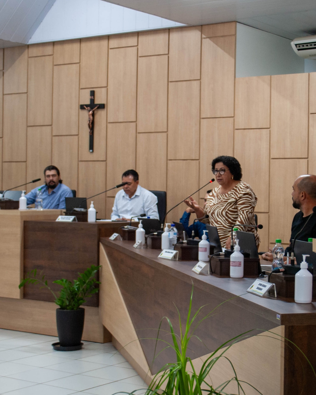 6ª Sessão Ordinária de 2025: Câmara de Pinhão apresenta indicações e recebe ofícios do Executivo