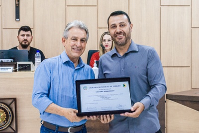 Câmara de Pinhão realiza entrega de Título de Cidadão Honorário ao deputado Tadeu Veneri