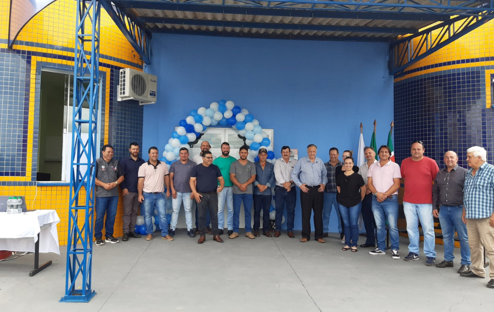 Vereadores participam da inauguração do Pronto Atendimento 24 horas no Posto de Saúde Central do município de Pinhão-Pr.